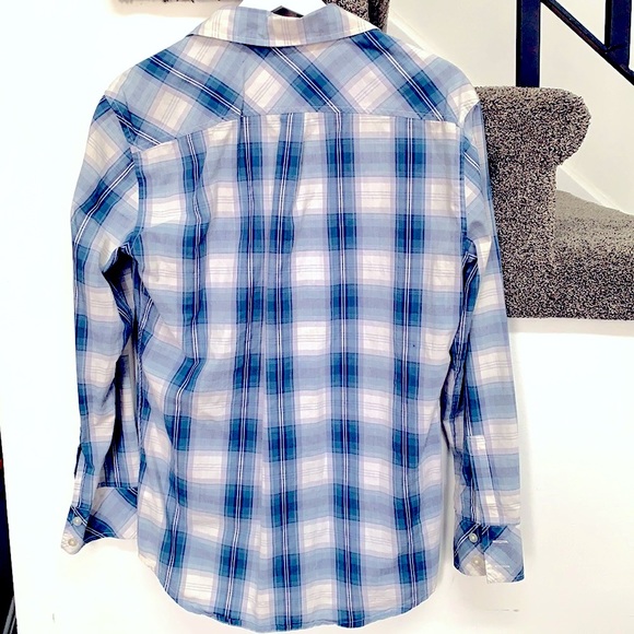 ARITZIA TNA Classic Plaid Boyfriend Style Long Sleeve Button Down - Picture 4 of 4